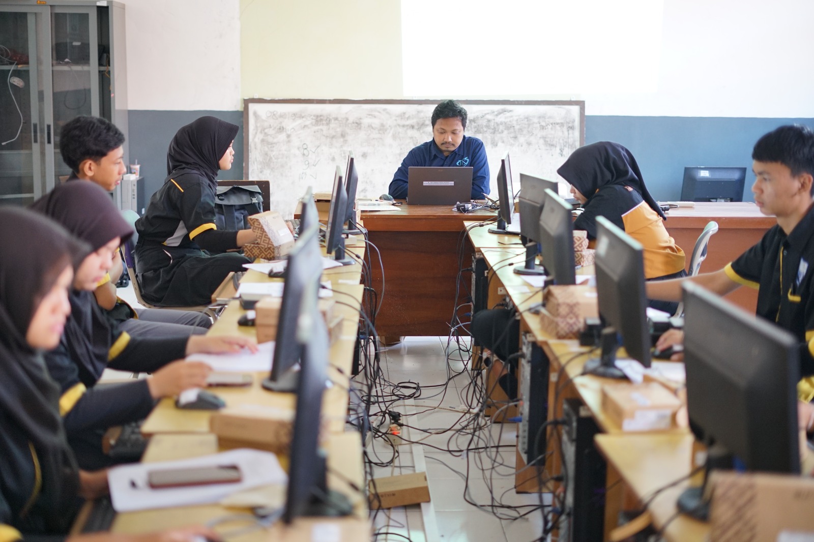 SERTIFIKASI MTCNA SISWA KELAS 12 TAHUN 2022