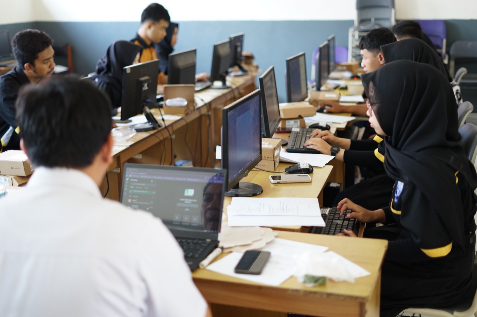 SERTIFIKASI MTCNA SISWA KELAS 12 TAHUN 2022